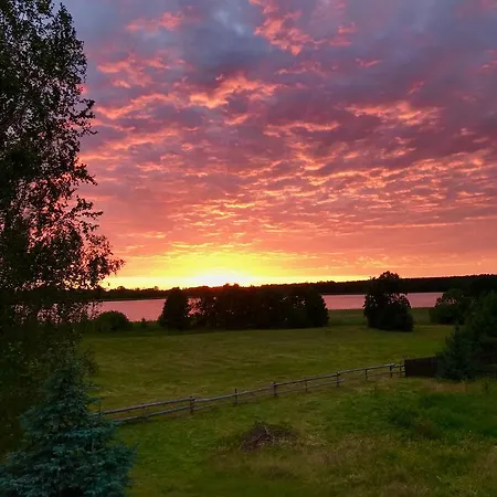 Dom Nad Jeziorem Mazury